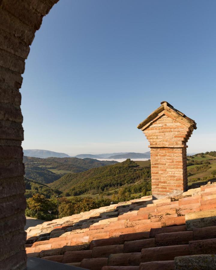 Tenuta Borgo Santa Cecilia Gubbio Exteriör bild