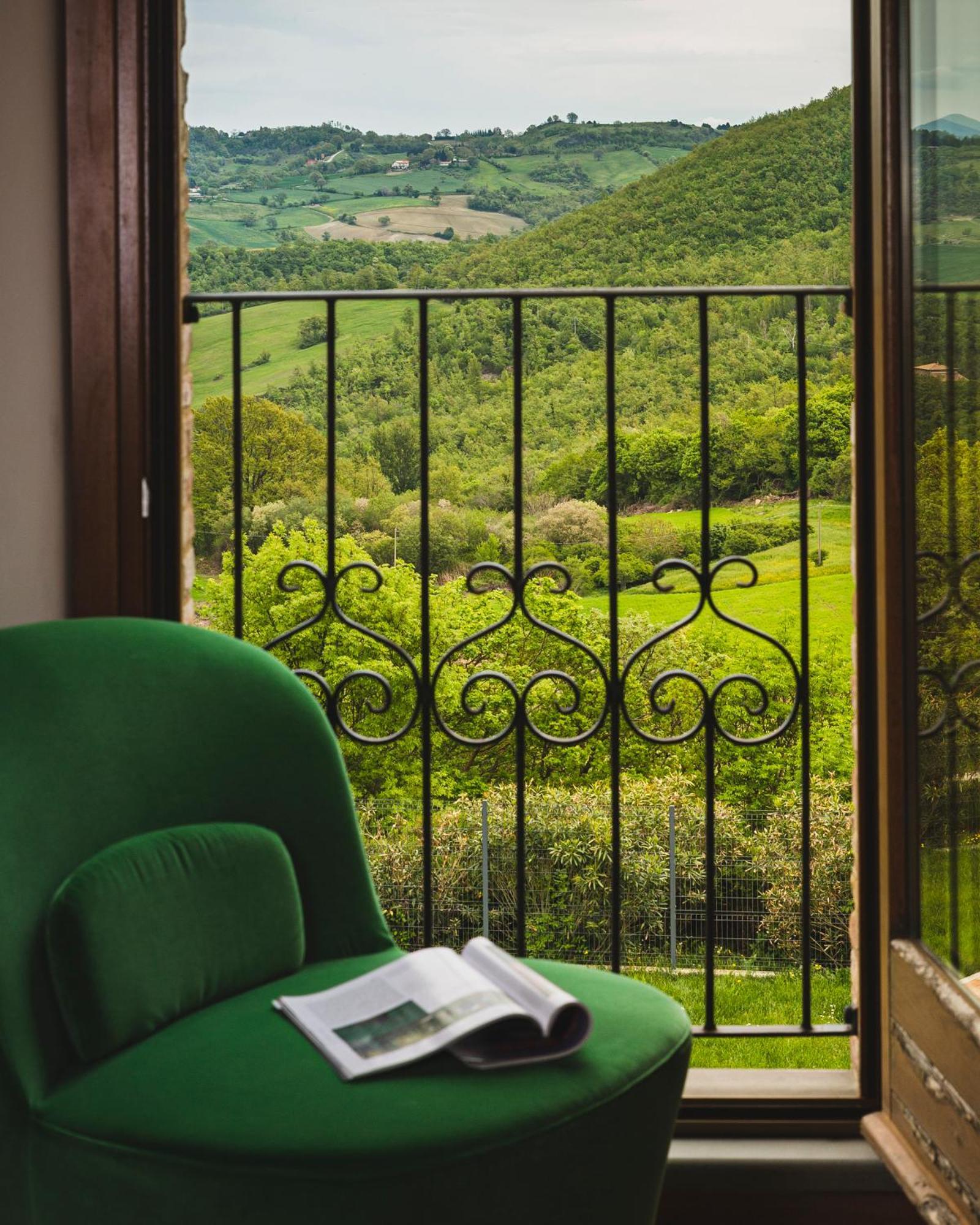 Tenuta Borgo Santa Cecilia Gubbio Exteriör bild