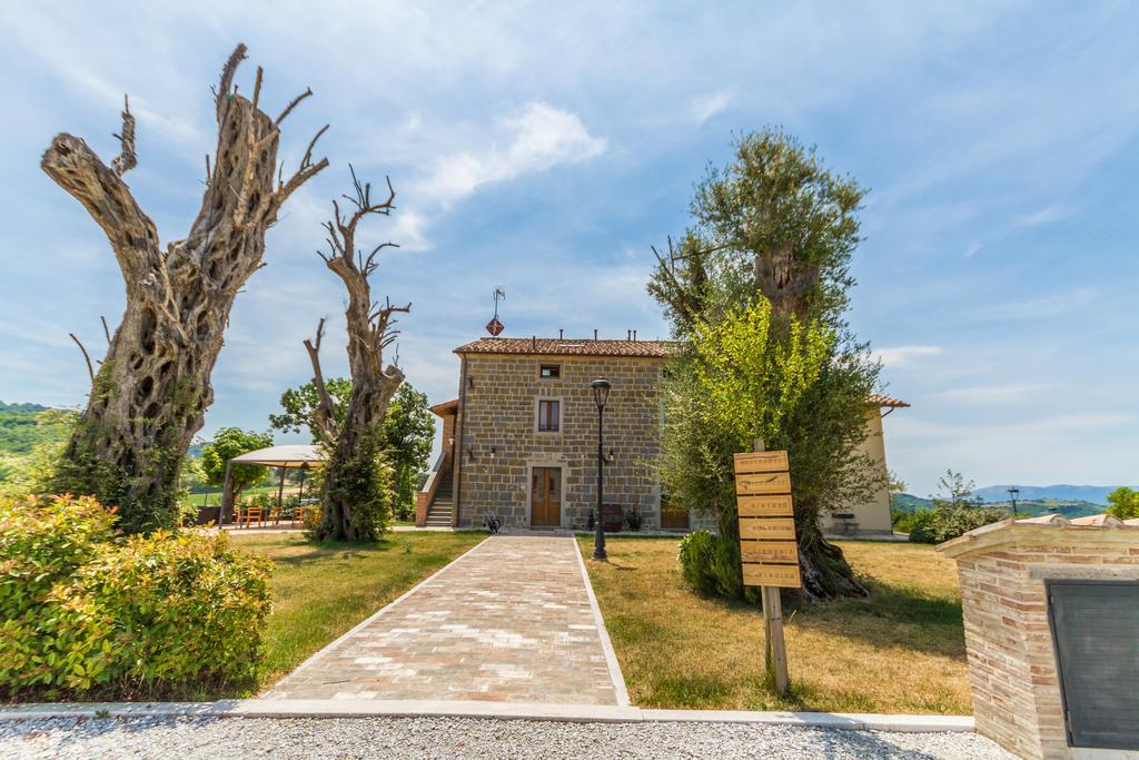 Tenuta Borgo Santa Cecilia Gubbio Exteriör bild